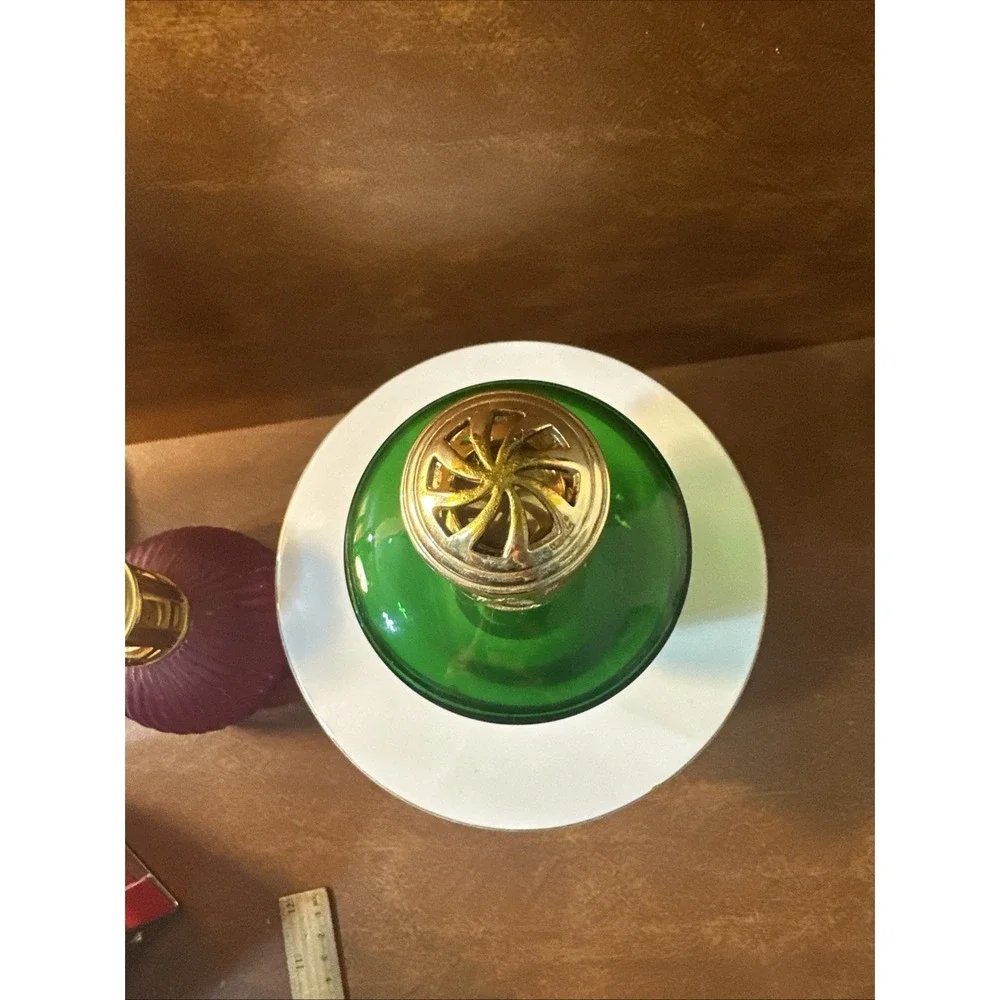 LAMPE EMERALD GREEN GLASS LAMP OIL DIFFUSER BUNER GOLD Top